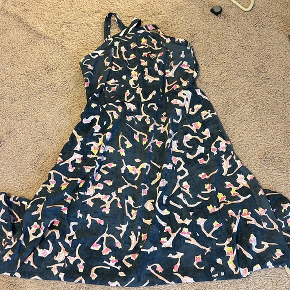 Beautiful Cabi Aurora dress! - Picture 6 of 6